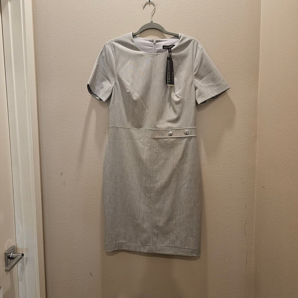 NWT Banana Republic Shortsleeve Sheath Dress - Hemmed